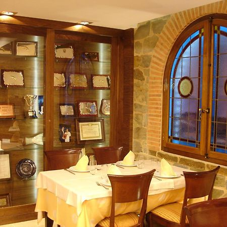 Hotel Restaurante La Peseta Astorga Ngoại thất bức ảnh